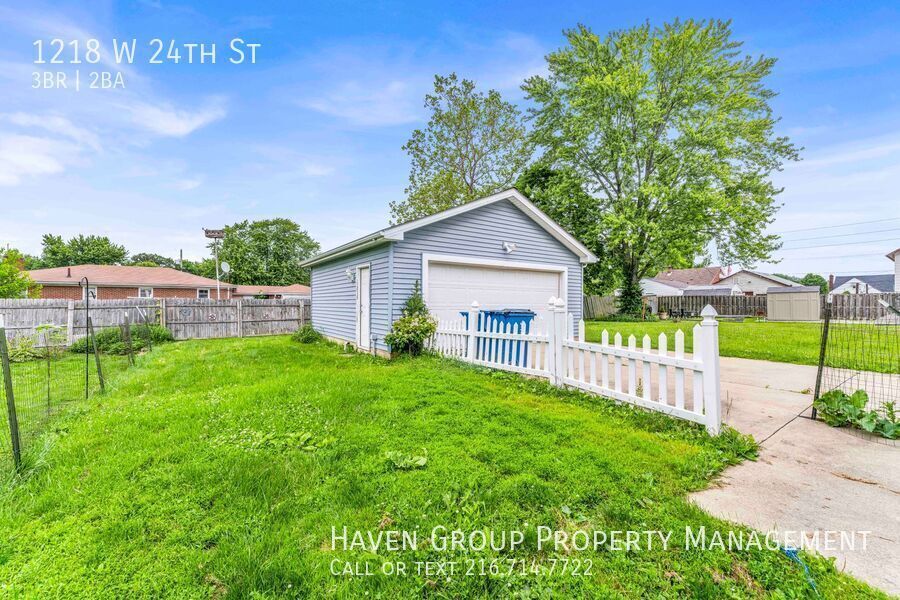 1218 W 24th St, Lorain, OH 44052- Spacious 3-bed 1.5 -bath single-family home! property image
