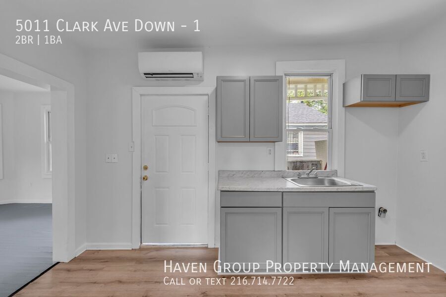 5011 Clark Ave | Apt 1 DN, Cleveland, Ohio, 44102 - Spacious 2-bed 1-bath multi-family home! property image