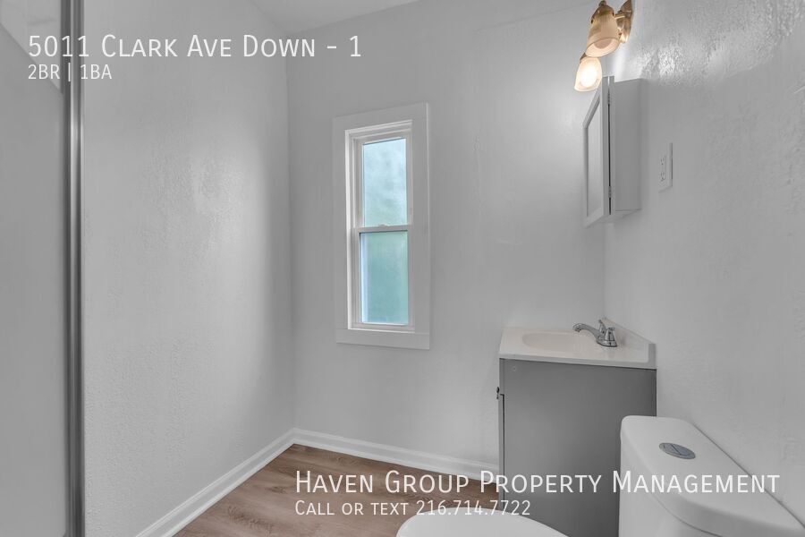 5011 Clark Ave | Apt 1 DN, Cleveland, Ohio, 44102 - Spacious 2-bed 1-bath multi-family home! property image