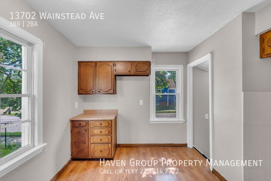 13702 Wainstead Ave, Cleveland, OH 44111- Spacious 3-bed 2-bath single-family home! property image