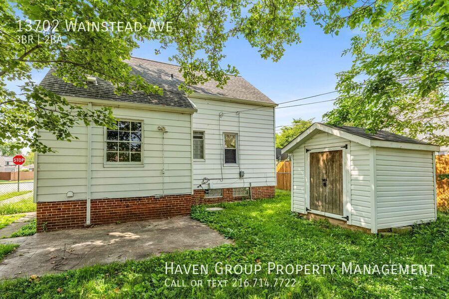 13702 Wainstead Ave, Cleveland, OH 44111- Spacious 3-bed 2-bath single-family home! property image
