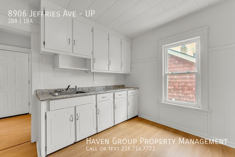 8906 Jeffries Ave | UP, Cleveland, Ohio, 44105 - Spacious 2-bed 1-bath multi-family home! property image