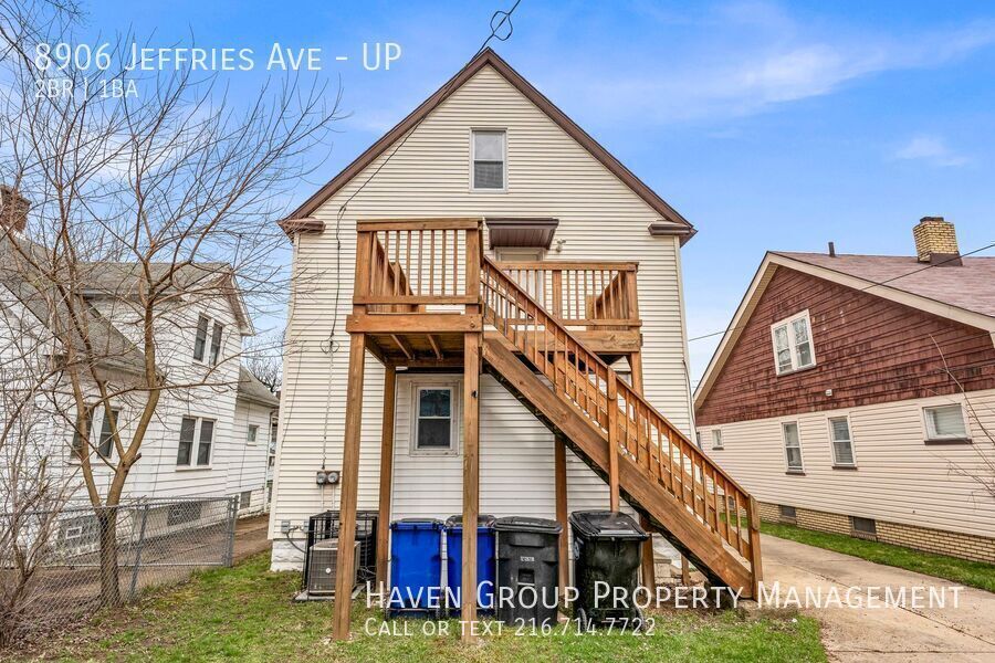 8906 Jeffries Ave | UP, Cleveland, Ohio, 44105 - Spacious 2-bed 1-bath multi-family home! property image