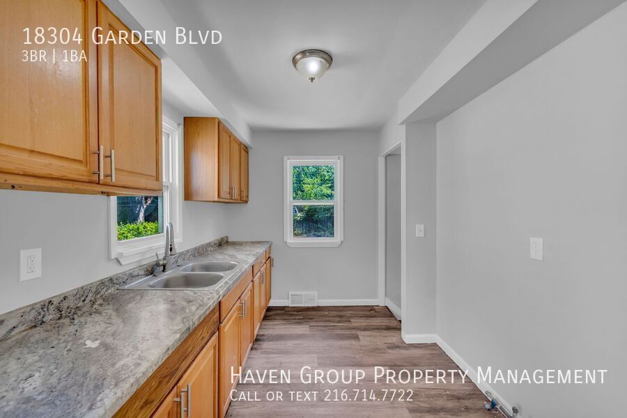 18304 Garden Blvd., Warrensville Heights, OH 44128- Spacious 3-bed 1-bath single-family home! property image