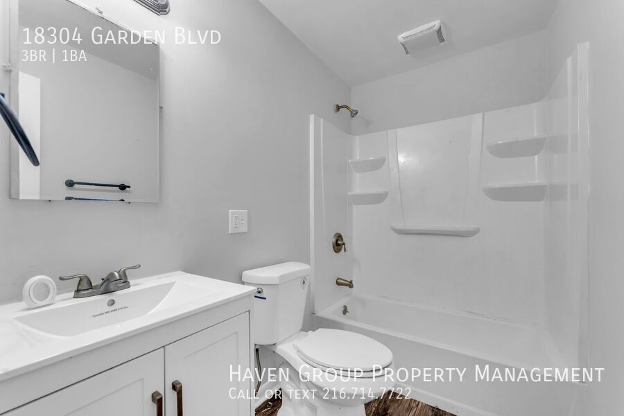 18304 Garden Blvd., Warrensville Heights, OH 44128- Spacious 3-bed 1-bath single-family home! property image