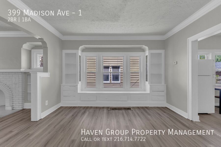 399 Madison Ave | DN, Akron, OH 44320 - Spacious 2-bed 1-bath multi-family home! property image