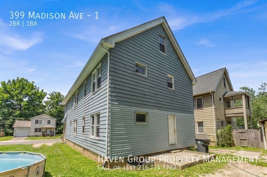399 Madison Ave | DN, Akron, OH 44320 - Spacious 2-bed 1-bath multi-family home! property image