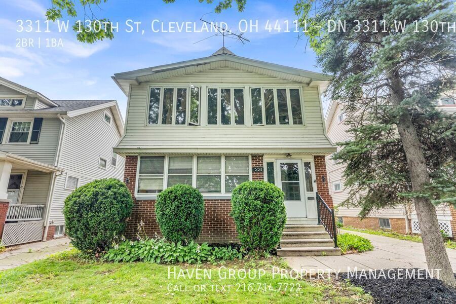3311 W 130th St | DN, Cleveland, OH 44111 - Spacious 2-bed 1-bath multi-family home! property image