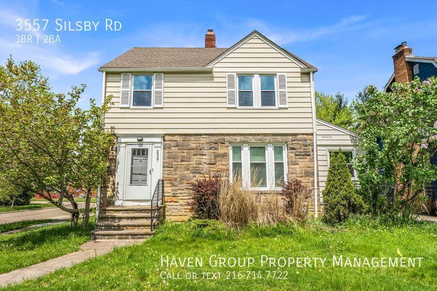 3557 Silsby Rd, University Hts, OH 44118 - Spacious 3-bed 1.5-bath single-family home! property image