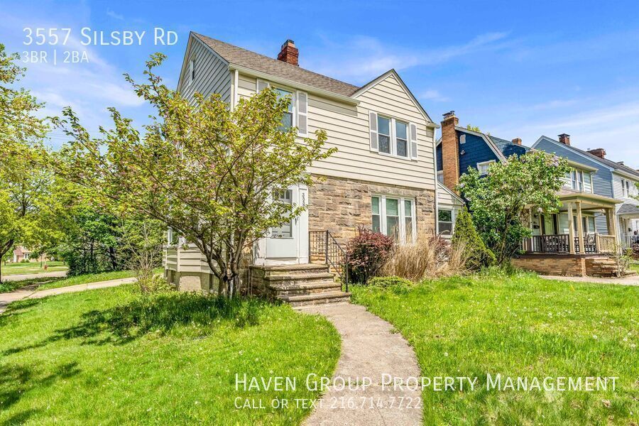 3557 Silsby Rd, University Hts, OH 44118 - Spacious 3-bed 1.5-bath single-family home! property image