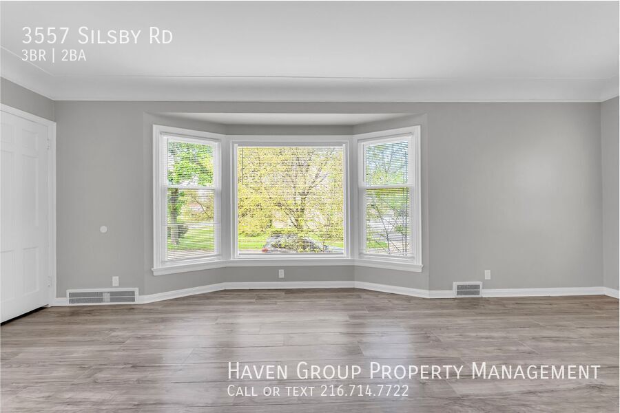 3557 Silsby Rd, University Hts, OH 44118 - Spacious 3-bed 1.5-bath single-family home! property image