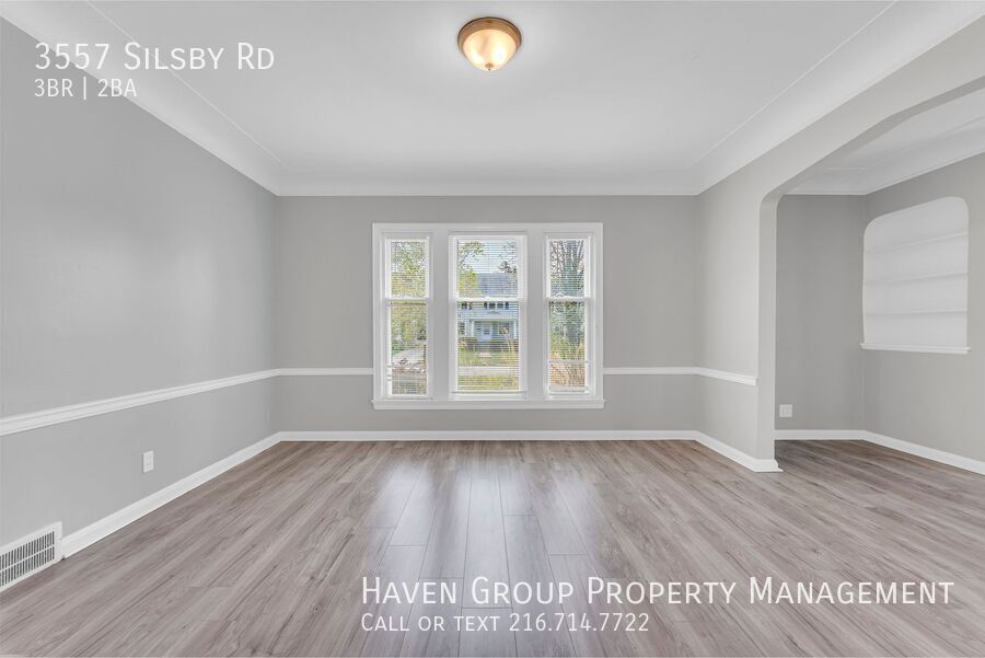 3557 Silsby Rd, University Hts, OH 44118 - Spacious 3-bed 1.5-bath single-family home! property image