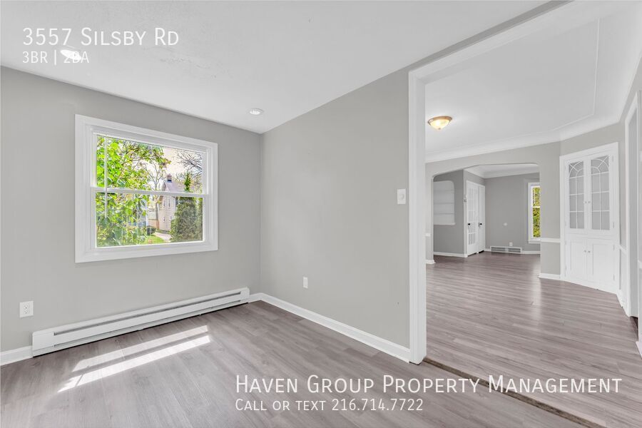 3557 Silsby Rd, University Hts, OH 44118 - Spacious 3-bed 1.5-bath single-family home! property image