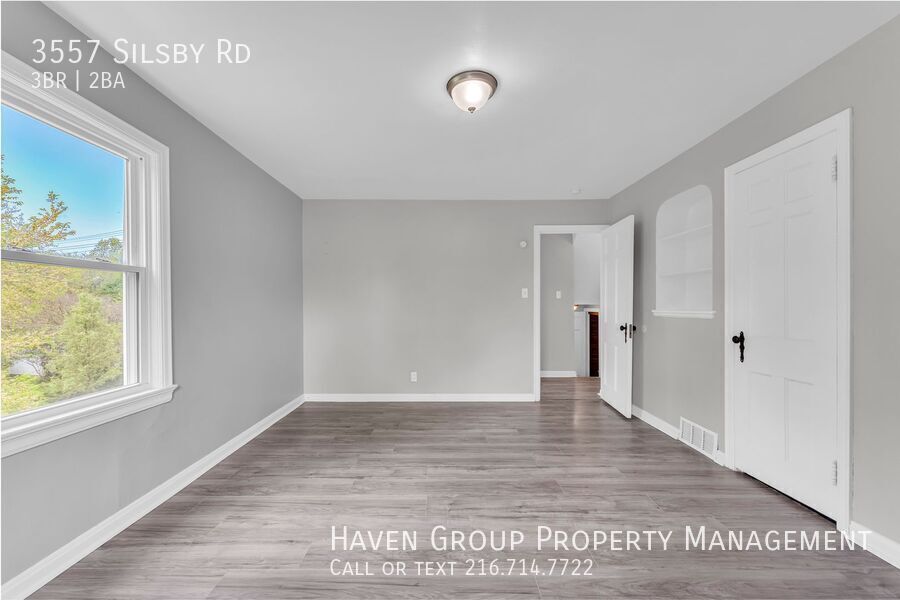 3557 Silsby Rd, University Hts, OH 44118 - Spacious 3-bed 1.5-bath single-family home! property image