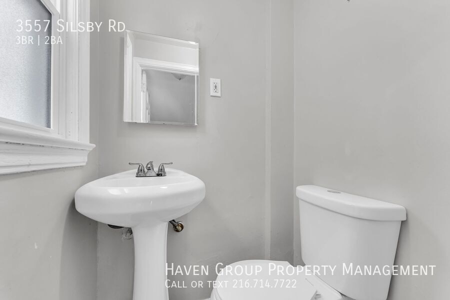 3557 Silsby Rd, University Hts, OH 44118 - Spacious 3-bed 1.5-bath single-family home! property image
