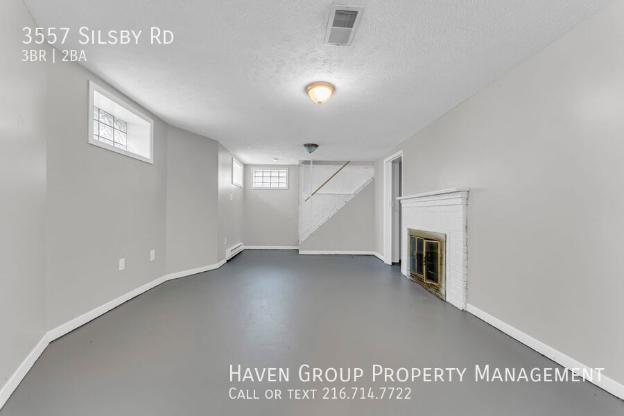 3557 Silsby Rd, University Hts, OH 44118 - Spacious 3-bed 1.5-bath single-family home! property image