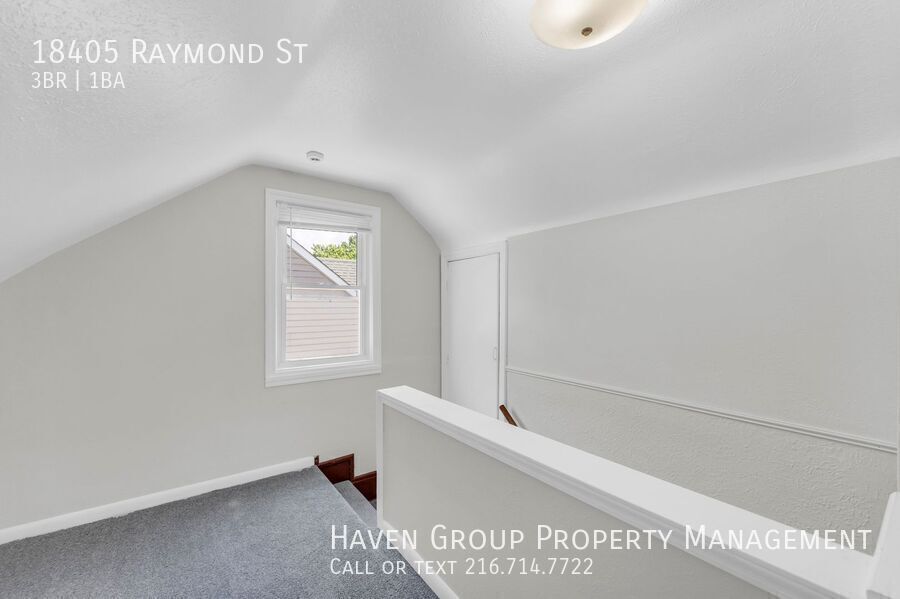 18405 Raymond St, Maple Heights, OH 44137 - Spacious 3-bed 1-bath single-family home! property image