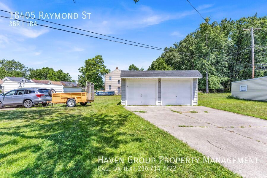 18405 Raymond St, Maple Heights, OH 44137 - Spacious 3-bed 1-bath single-family home! property image