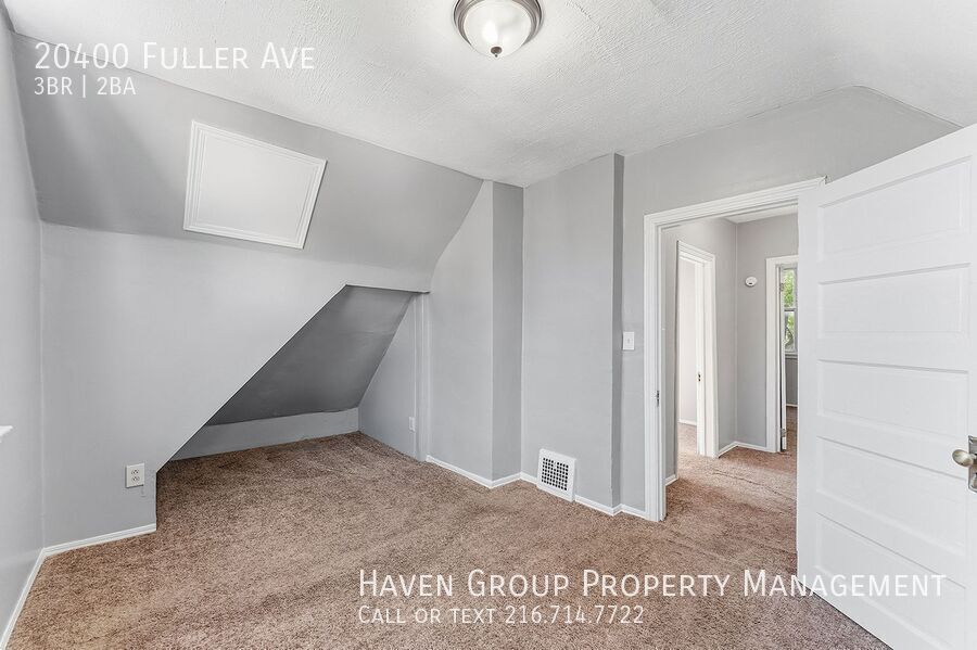 20400 Fuller Ave, Euclid, OH 44123 - Spacious 3-bed 1.5-bath single-family home! property image
