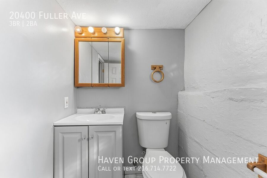 20400 Fuller Ave, Euclid, OH 44123 - Spacious 3-bed 1.5-bath single-family home! property image