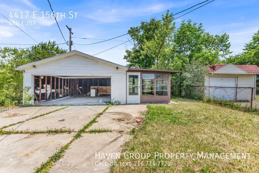4417 E 156th St, Cleveland, OH 44128 - Spacious 4-bed 1.5-bath single-family home! property image