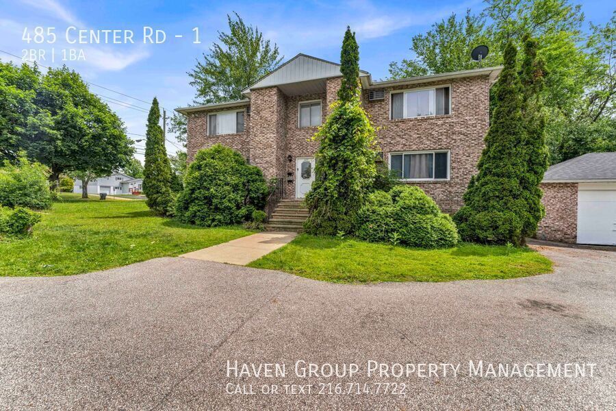 485 Center Rd | Unit 1, Bedford, OH 44146 - Spacious 2-bed 1-bath multi-family home! property image