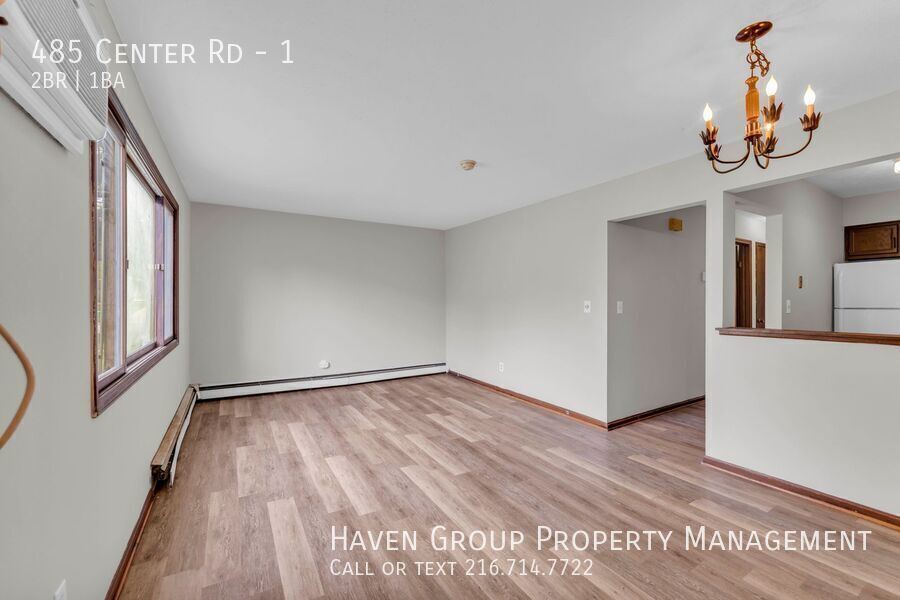 485 Center Rd | Unit 1, Bedford, OH 44146 - Spacious 2-bed 1-bath multi-family home! property image