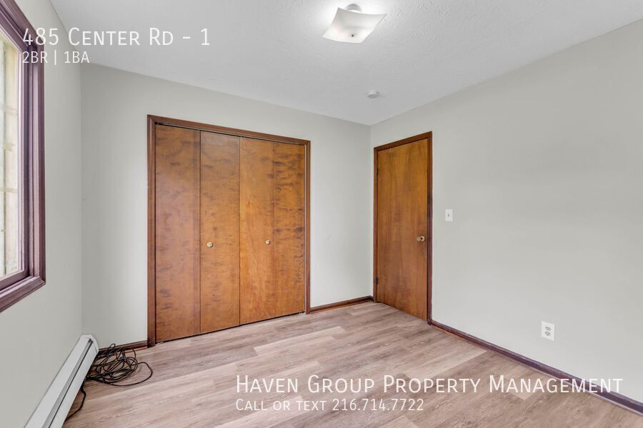 485 Center Rd | Unit 1, Bedford, OH 44146 - Spacious 2-bed 1-bath multi-family home! property image