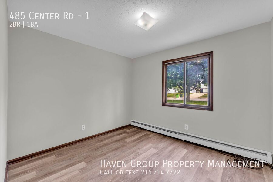 485 Center Rd | Unit 1, Bedford, OH 44146 - Spacious 2-bed 1-bath multi-family home! property image
