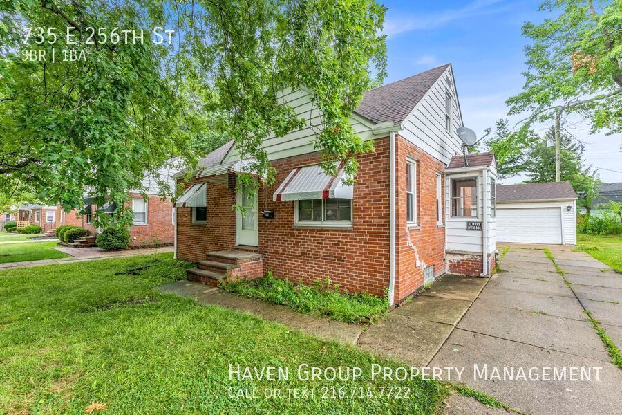 735 E 256th St., Euclid, OH 44132- Spacious 3-bed 1-bath single-family home! property image