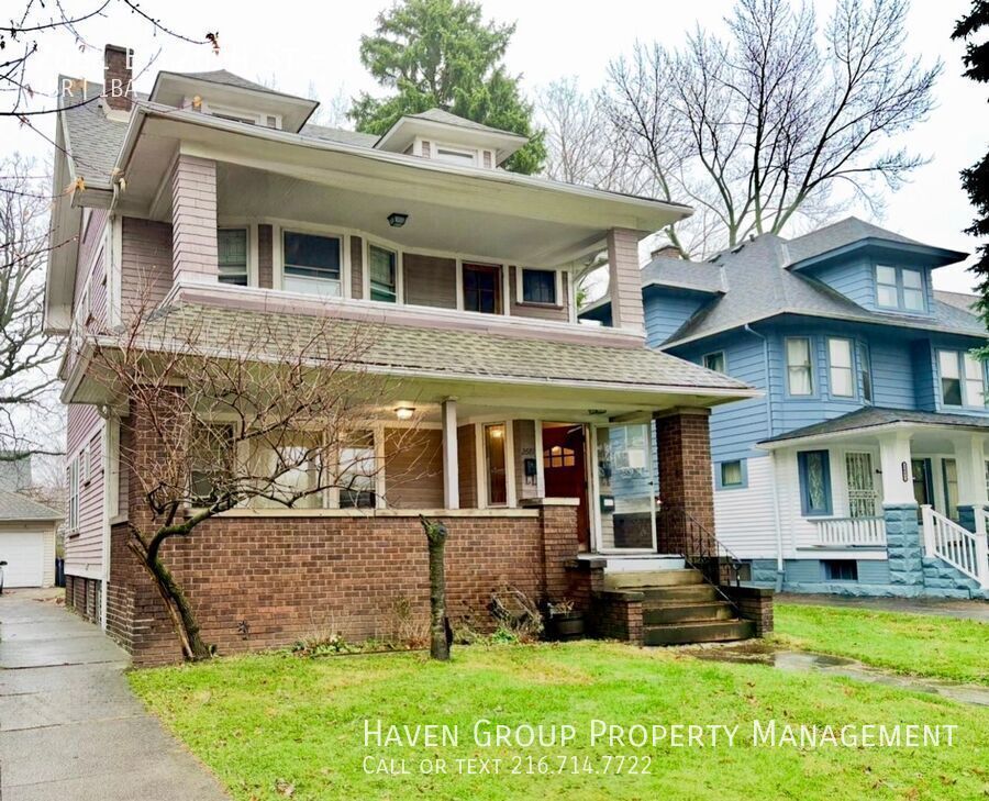 2681 E 126th St | Unit 3, Cleveland, OH 44120 - Spacious 1-bed 1-bath multi-family home! property image