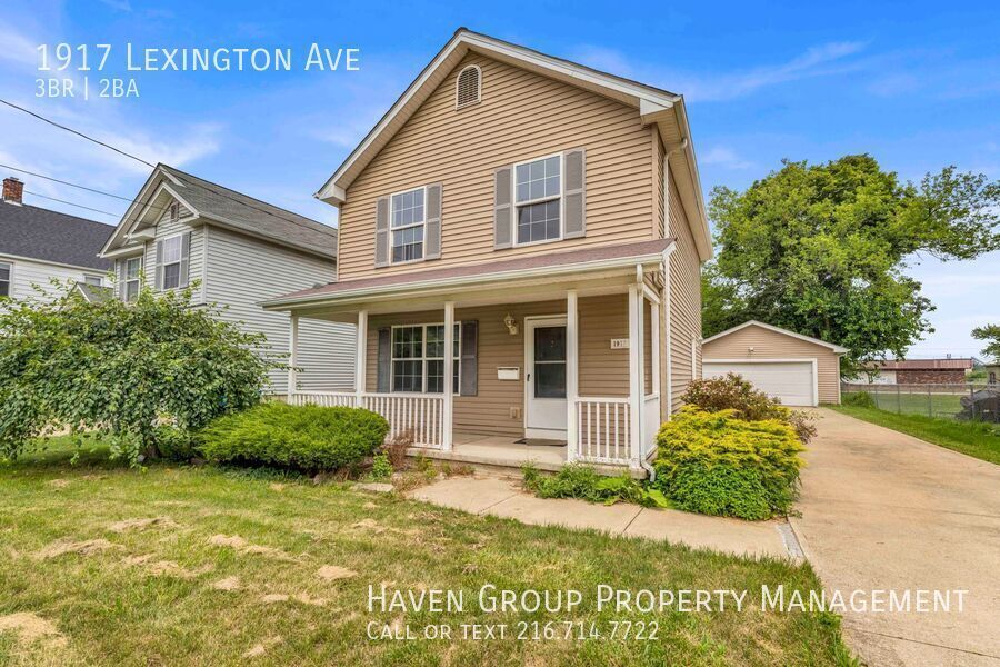 1917 Lexington Ave, Lorain, OH 44052 - Spacious 3-bed 1.5-bath single-family home! property image