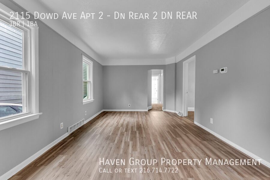 2115 Dowd Ave | Unit 2, Lakewood, OH 44107 - Spacious 3-bed 1-bath multi-family home! property image