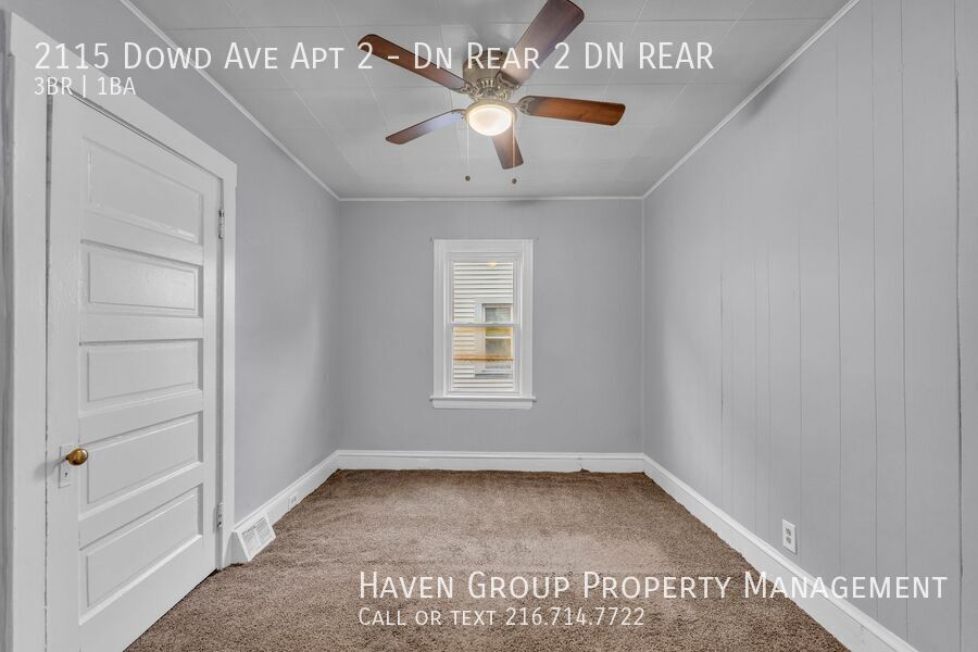 2115 Dowd Ave | Unit 2, Lakewood, OH 44107 - Spacious 3-bed 1-bath multi-family home! property image