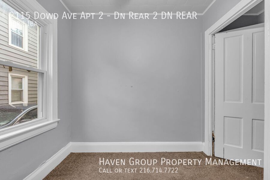 2115 Dowd Ave | Unit 2, Lakewood, OH 44107 - Spacious 3-bed 1-bath multi-family home! property image