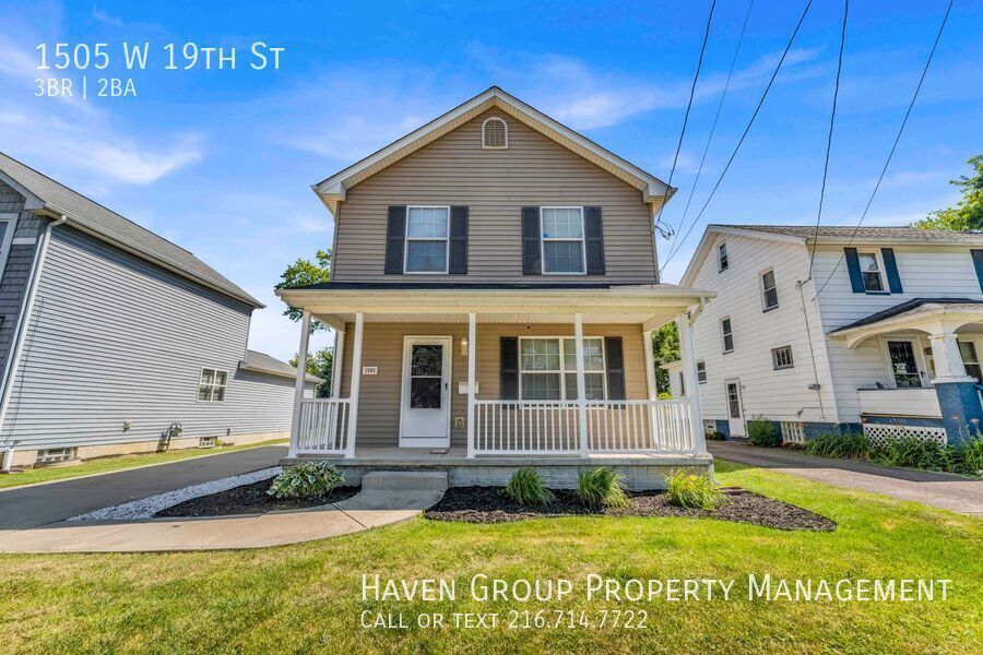 1505 W 19th St, Lorain, OH 44052- Spacious 3-bed 1.5-bath single-family home! property image