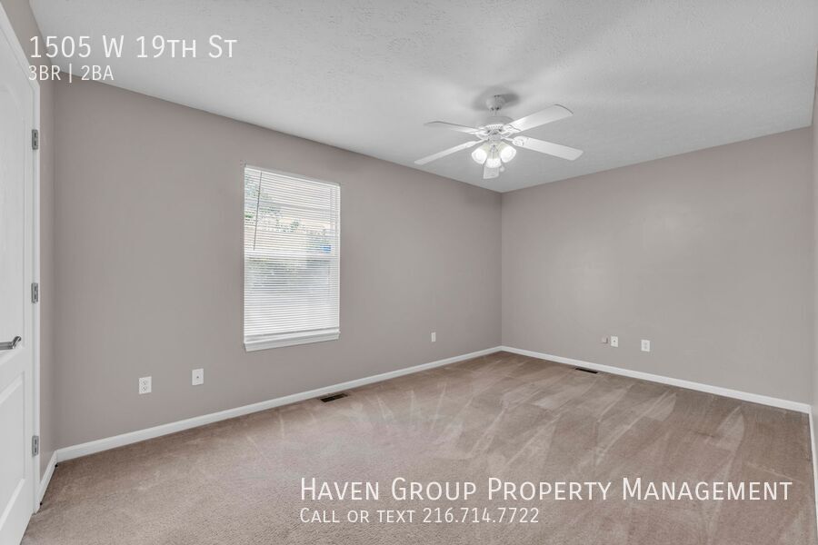 1505 W 19th St, Lorain, OH 44052- Spacious 3-bed 1.5-bath single-family home! property image
