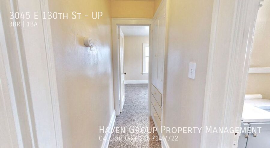 3045 E 130th St | UP, Cleveland, OH 44120 - Spacious 3-bed 1-bath multi-family home! property image