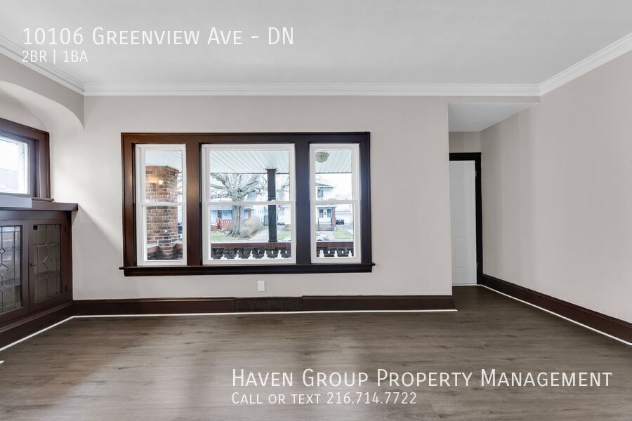 10106 Greenview Ave | DN, Garfield Heights, OH 44125- Spacious 2-bed 1-bath multi-family home! property image