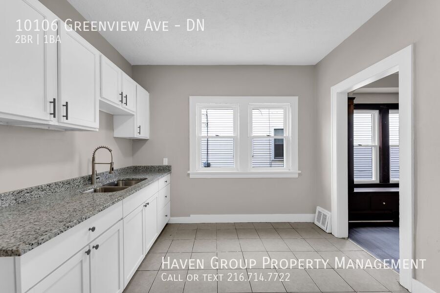 10106 Greenview Ave | DN, Garfield Heights, OH 44125- Spacious 2-bed 1-bath multi-family home! property image
