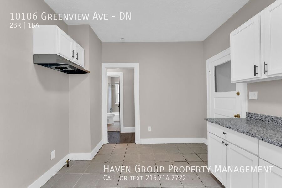 10106 Greenview Ave | DN, Garfield Heights, OH 44125- Spacious 2-bed 1-bath multi-family home! property image