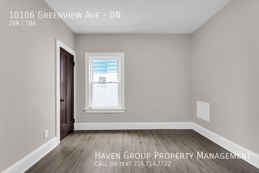 10106 Greenview Ave | DN, Garfield Heights, OH 44125- Spacious 2-bed 1-bath multi-family home! property image