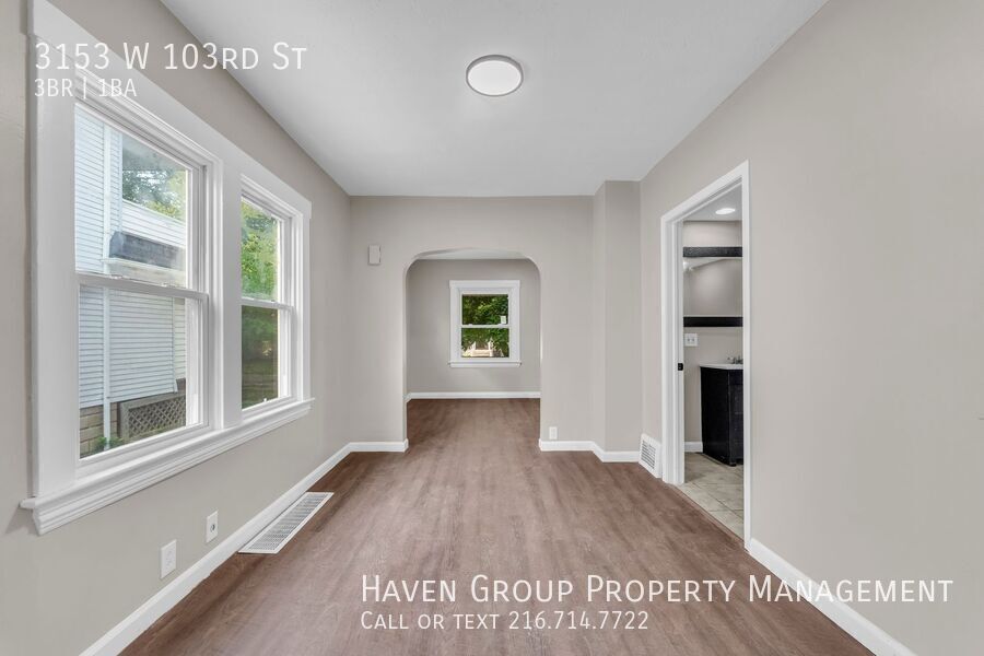 3153 W 103rd St, Cleveland, OH 44111- Spacious 3-bed 1-bath single-family home! property image