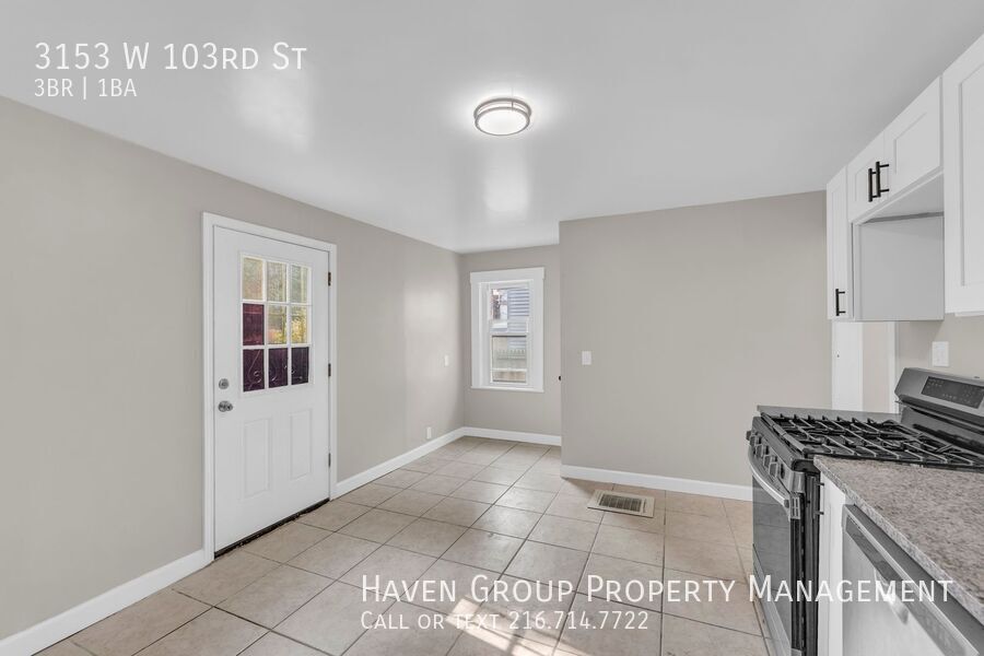 3153 W 103rd St, Cleveland, OH 44111- Spacious 3-bed 1-bath single-family home! property image
