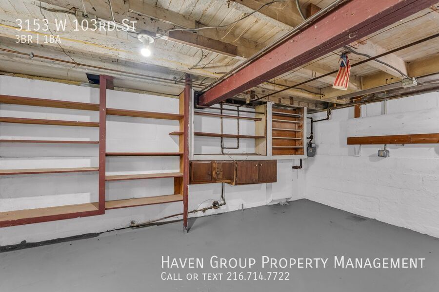 3153 W 103rd St, Cleveland, OH 44111- Spacious 3-bed 1-bath single-family home! property image