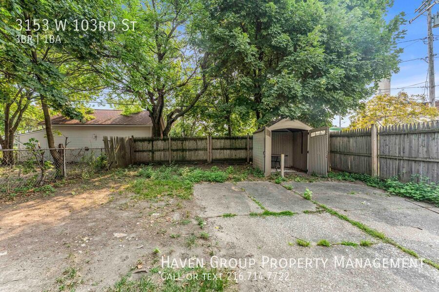3153 W 103rd St, Cleveland, OH 44111- Spacious 3-bed 1-bath single-family home! property image