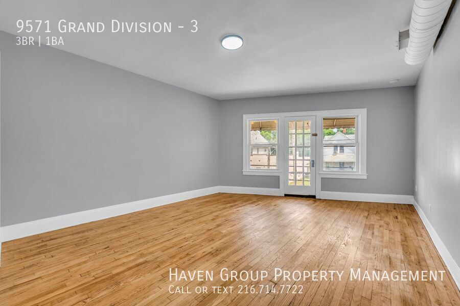 4600 (9571) Grand Division Ave | Unit 3, Cleveland, OH 44125- Spacious 3-bed 1-bath apartment! property image