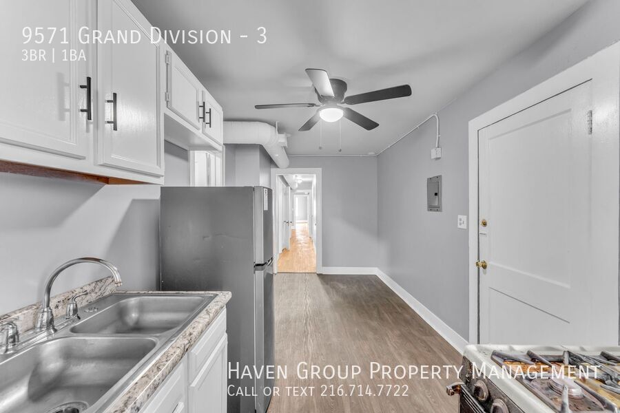 4600 (9571) Grand Division Ave | Unit 3, Cleveland, OH 44125- Spacious 3-bed 1-bath apartment! property image