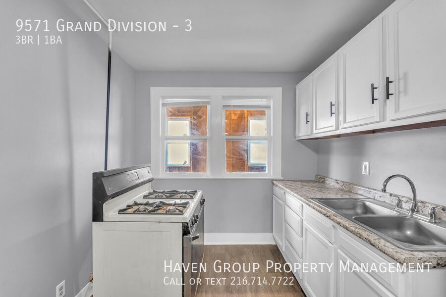 4600 (9571) Grand Division Ave | Unit 3, Cleveland, OH 44125- Spacious 3-bed 1-bath apartment! property image