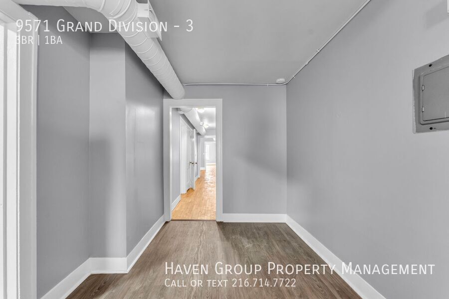 4600 (9571) Grand Division Ave | Unit 3, Cleveland, OH 44125- Spacious 3-bed 1-bath apartment! property image